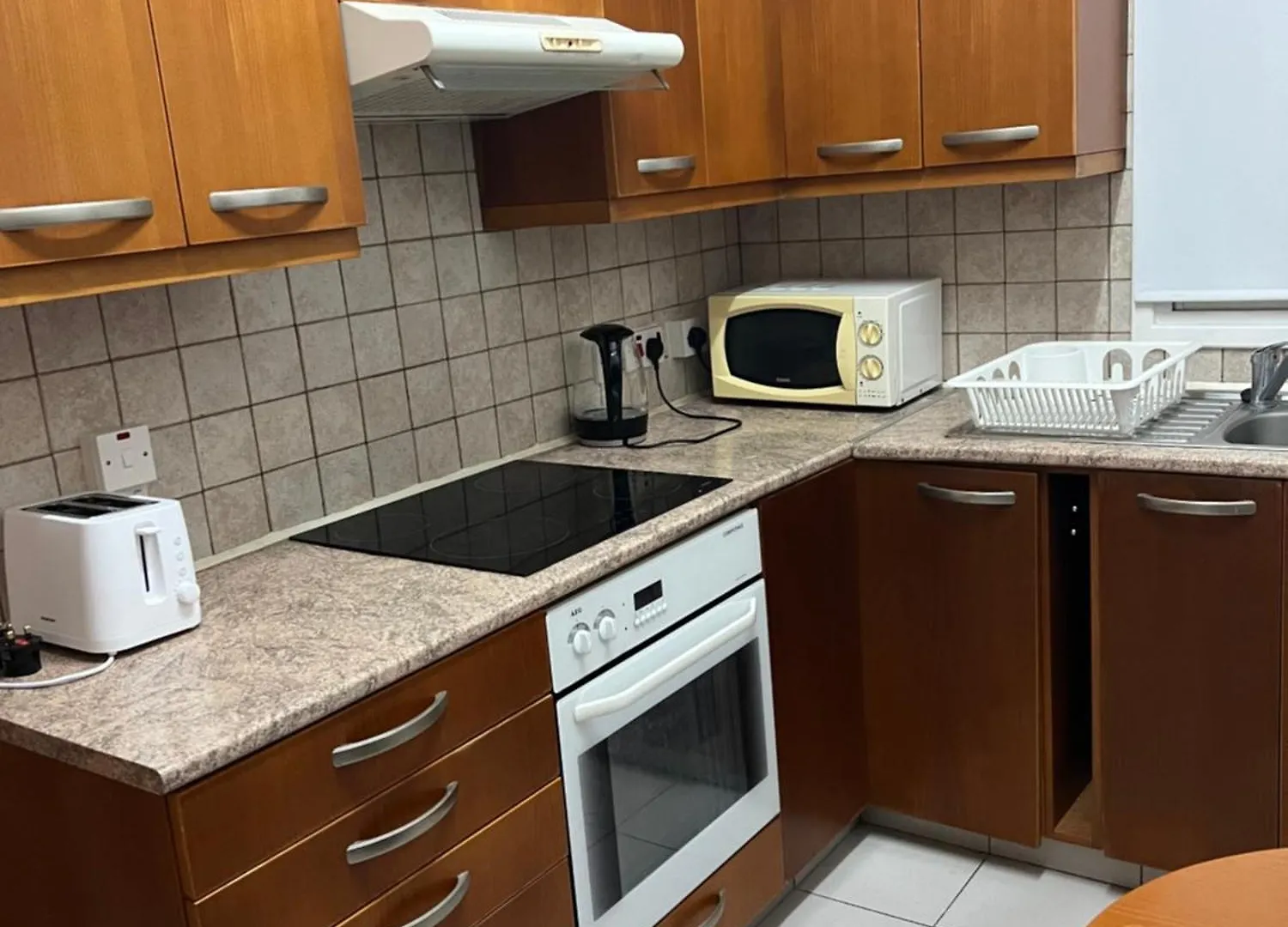 Hostel Makenzie 2 Rooms Larnaca
